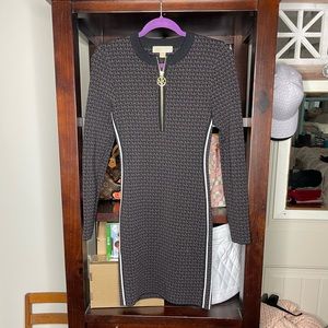 Michael Kors Size Small Viscose fitted signature dress